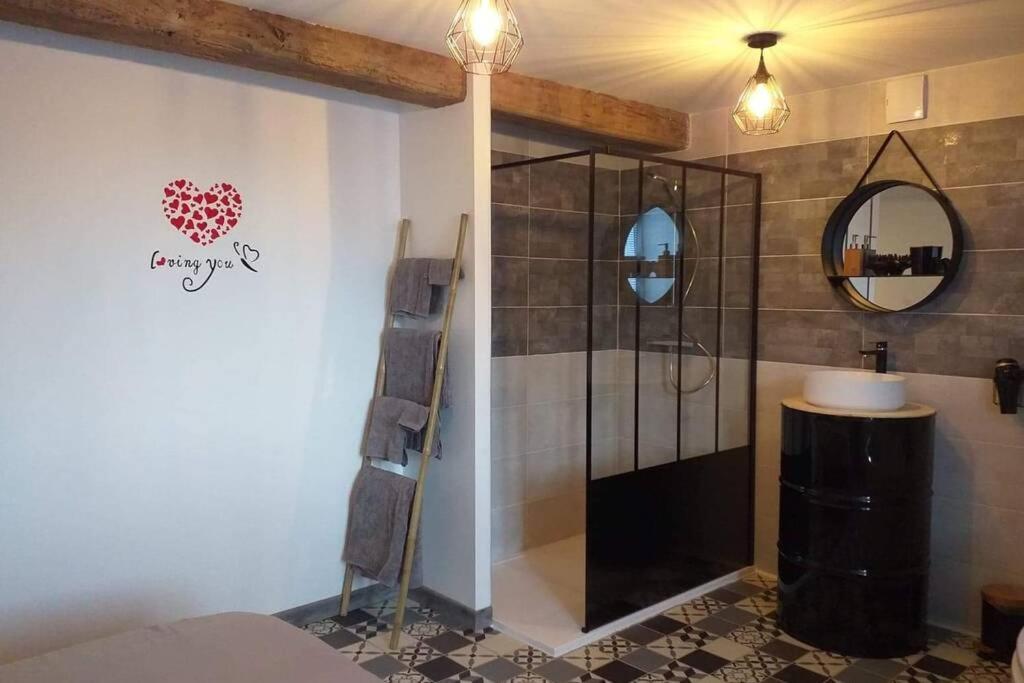 Nuit Romantique Saint-Christophe-en-Brionnais Luaran gambar